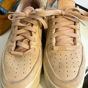 Nike size 8 pink suede AF-1